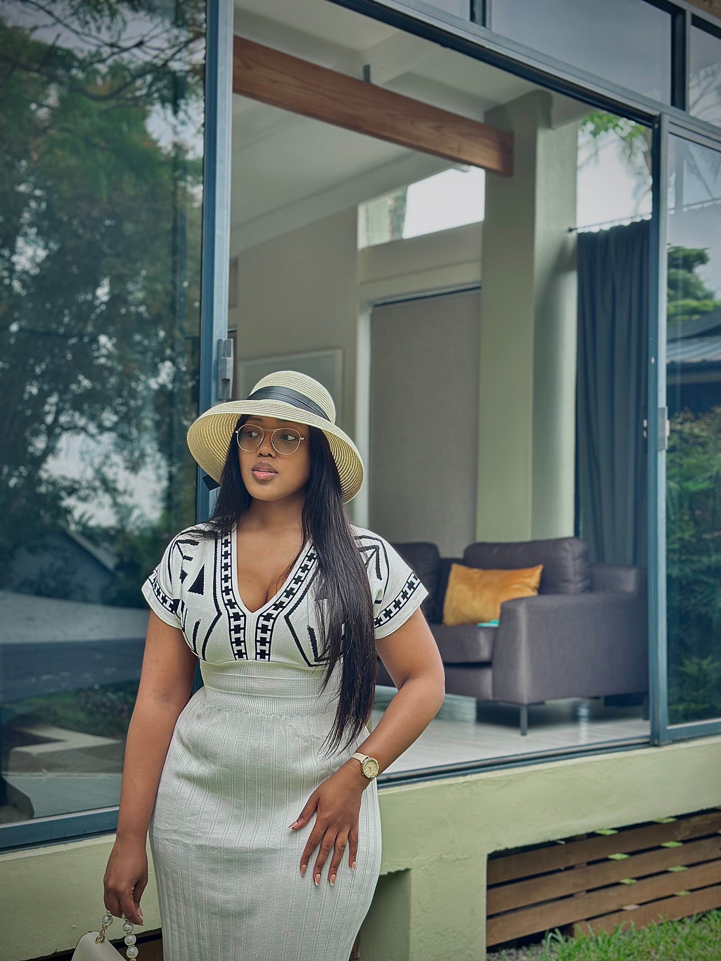 THE AMALFI KNIT DRESS